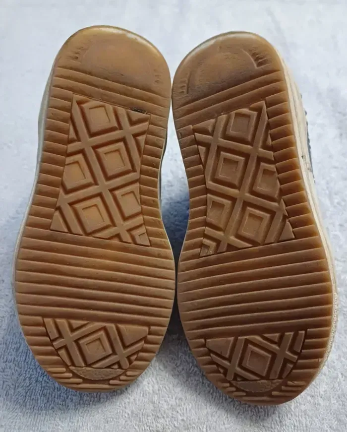 Chaussures basket taille 27 (réf perso 73)(familleac72) - photo numéro 5