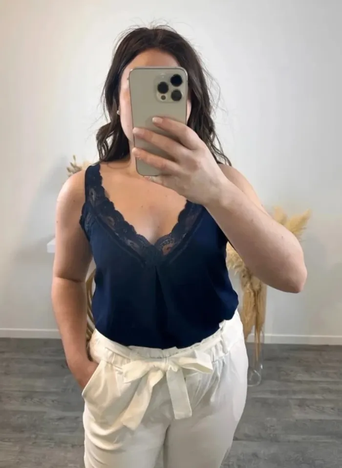 Débardeur dentelle - photo numéro 2