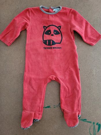 Pyjama rouge taille 12 mois Obaïbi