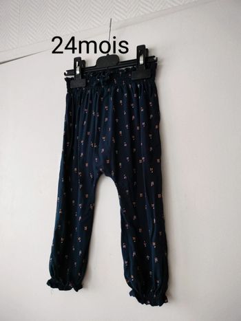 (C) pantalon fluide Marine Kiabi 24mois