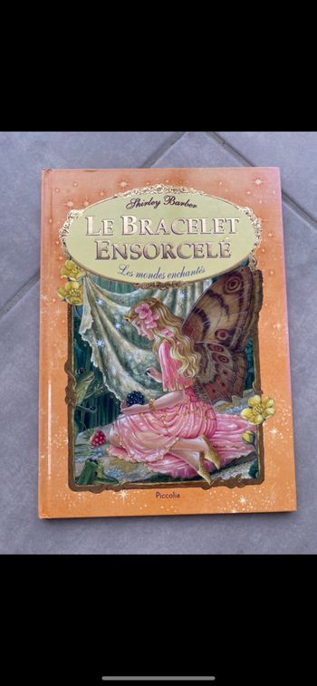 Livre Le bracelet ensorcelé