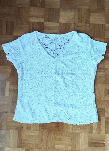 T-shirt dentelle