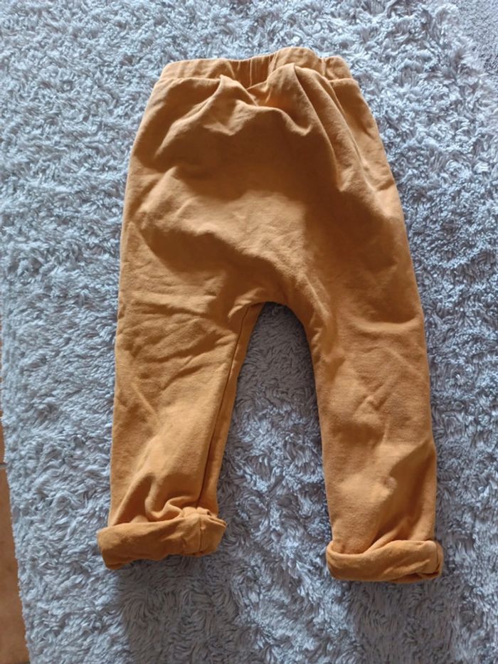 Pantalon moutarde - photo numéro 3