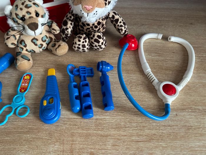 Lot cage vétérinaire ecoiffer avec animaux - photo numéro 4