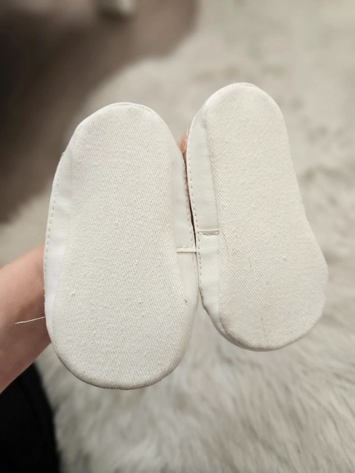 Chaussures bébé Kiabi 6/9 mois rose cerise - photo numéro 3