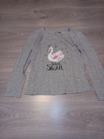 Haut de pyjama fille manches longues TEX taille 11-12 ans en très bon état