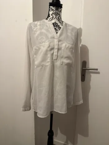 Joli chemisier blanc