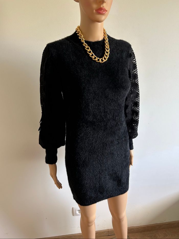 Robe pull noire avec dentelle Fashion taille unique jamais portée - photo numéro 2