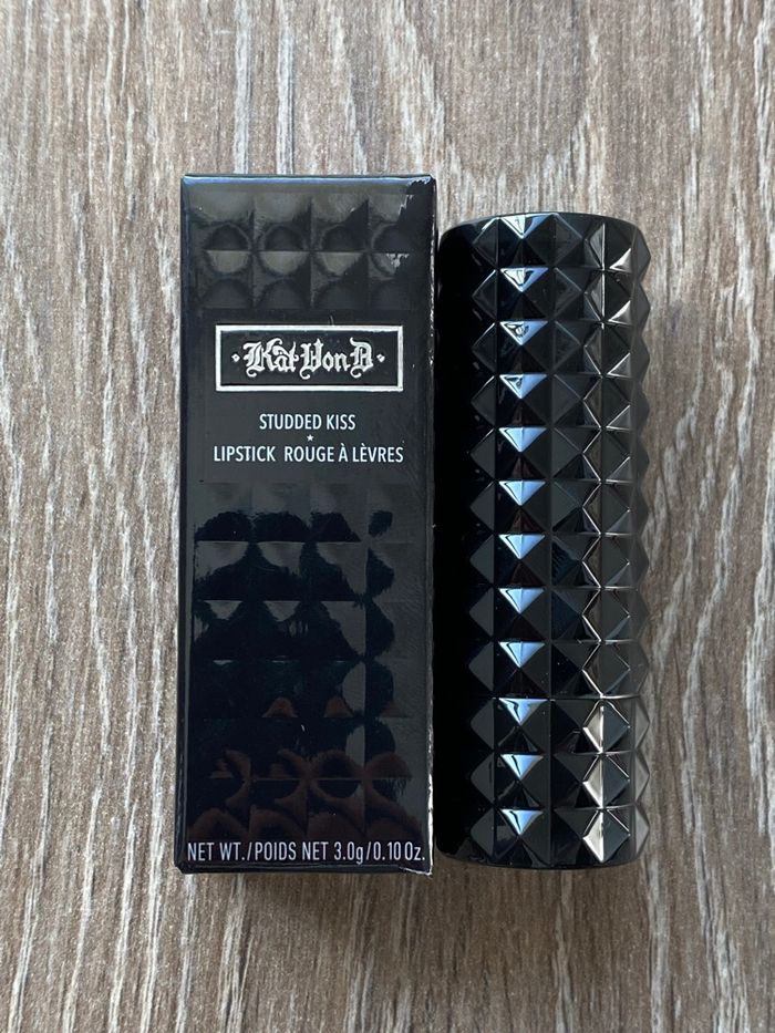 Kat Von D Studded Kiss - photo numéro 2
