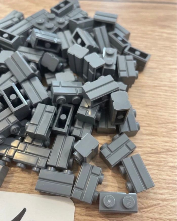 Lot de 100 bricks LEGO type Mur gris foncé 2x1 réf 6000311 - photo numéro 3
