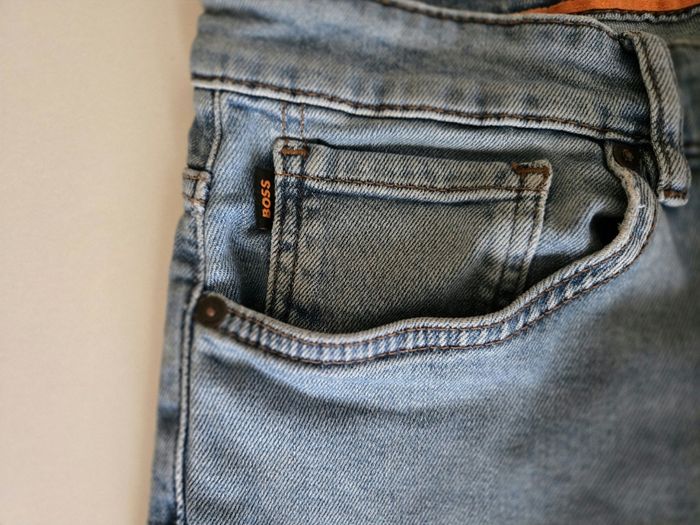 Jean Hugo boss regular taille 32/30 - photo numéro 4