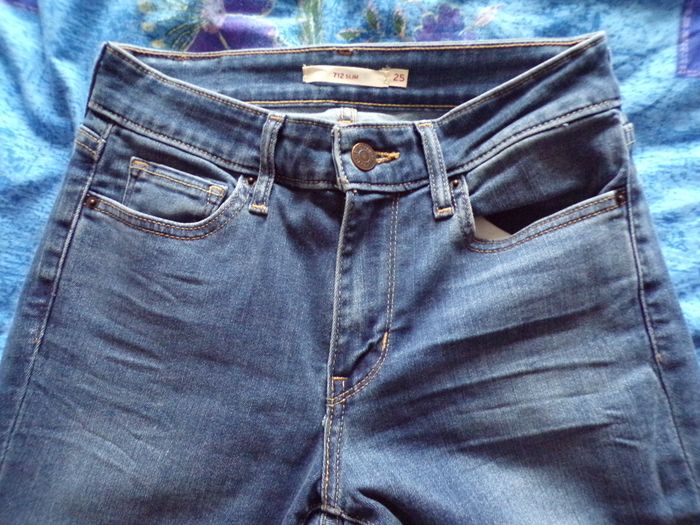 Jean slim Levi's T34/36 - photo numéro 2