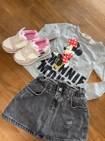 Lot vêtement 2/3 ans +basket t24