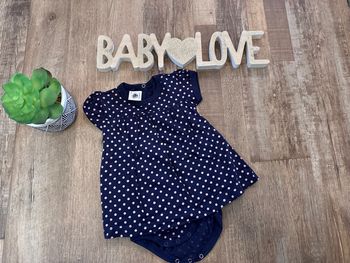 - Robe petit bateau       - 6 mois - Très bon état 