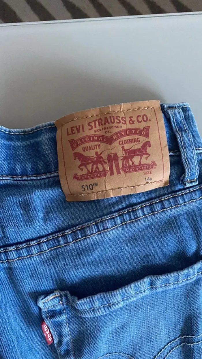 Jeans Levis - photo numéro 3