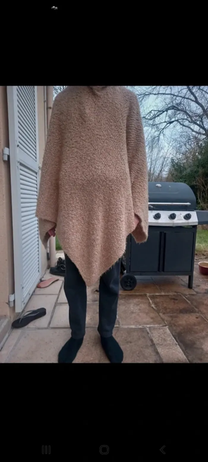 Gros poncho ultra-confort pure laine - photo numéro 3