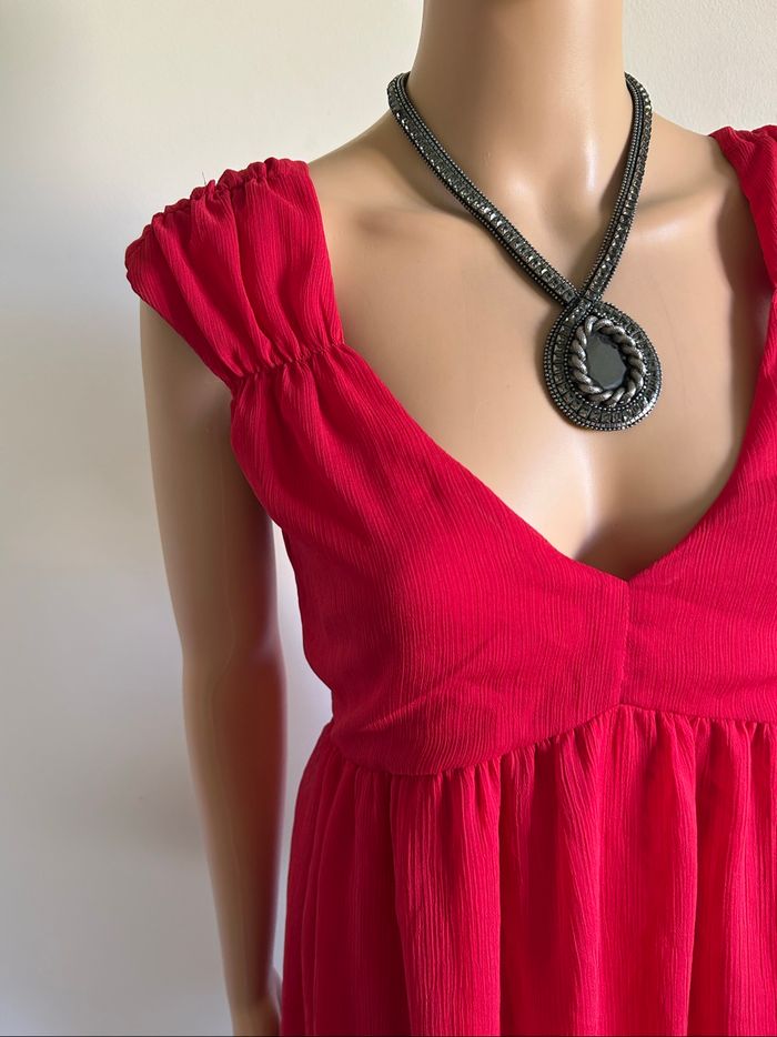 Robe rouge sans manches Naf Naf taille 38 comme neuve - photo numéro 4