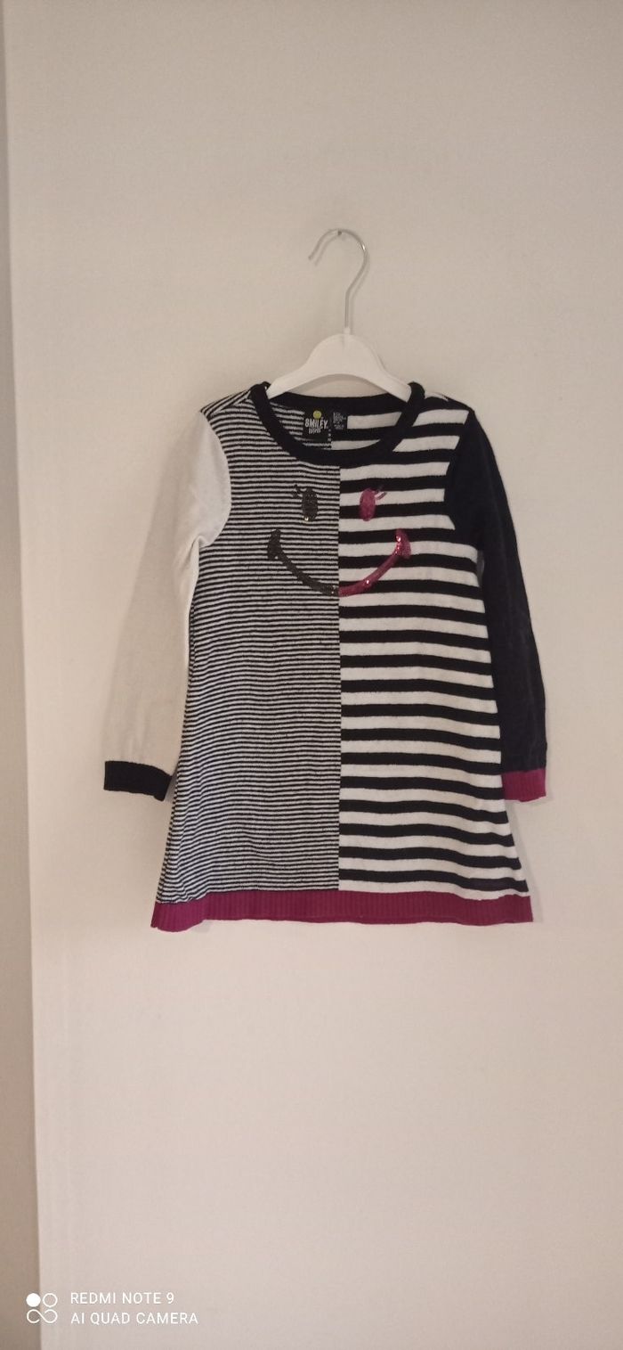 Robe chaude smileys en 4 ans