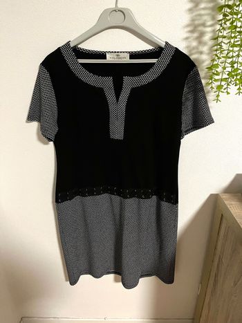 Très belle robe pour femme à courte manche