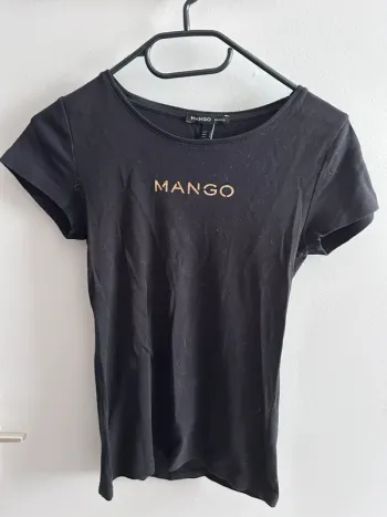 T shirt top