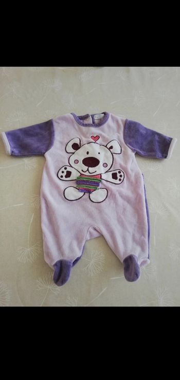 Pijama hiver épais touché velours parme taille 0 50cm kitchoun 3€