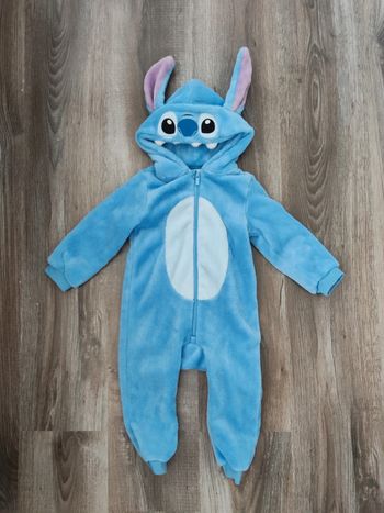 Sur pyjama Stitch