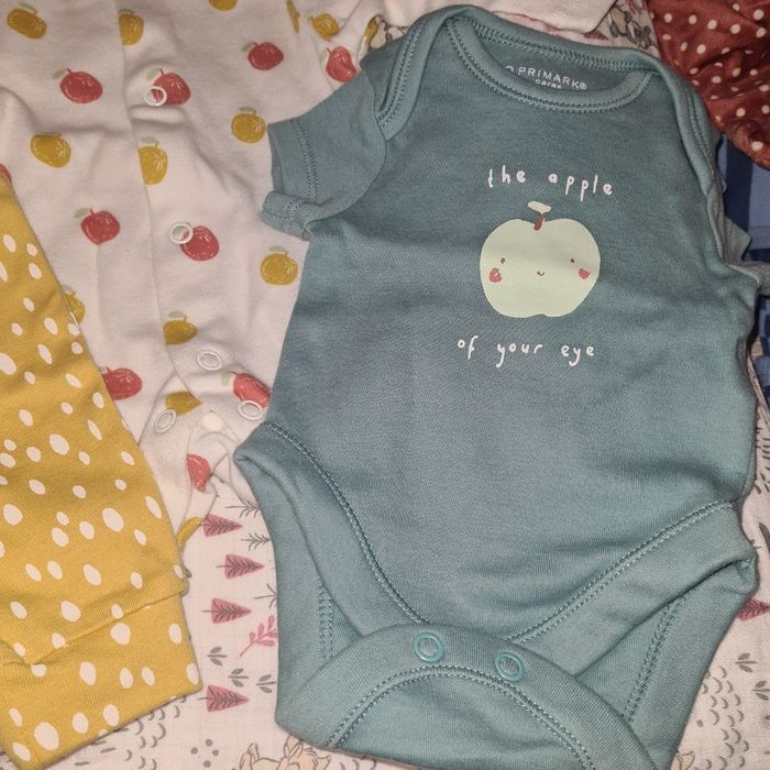 Ensemble primark naissance - photo numéro 2