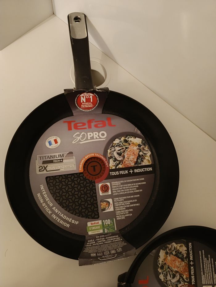 Lot poêles Tefal - photo numéro 2