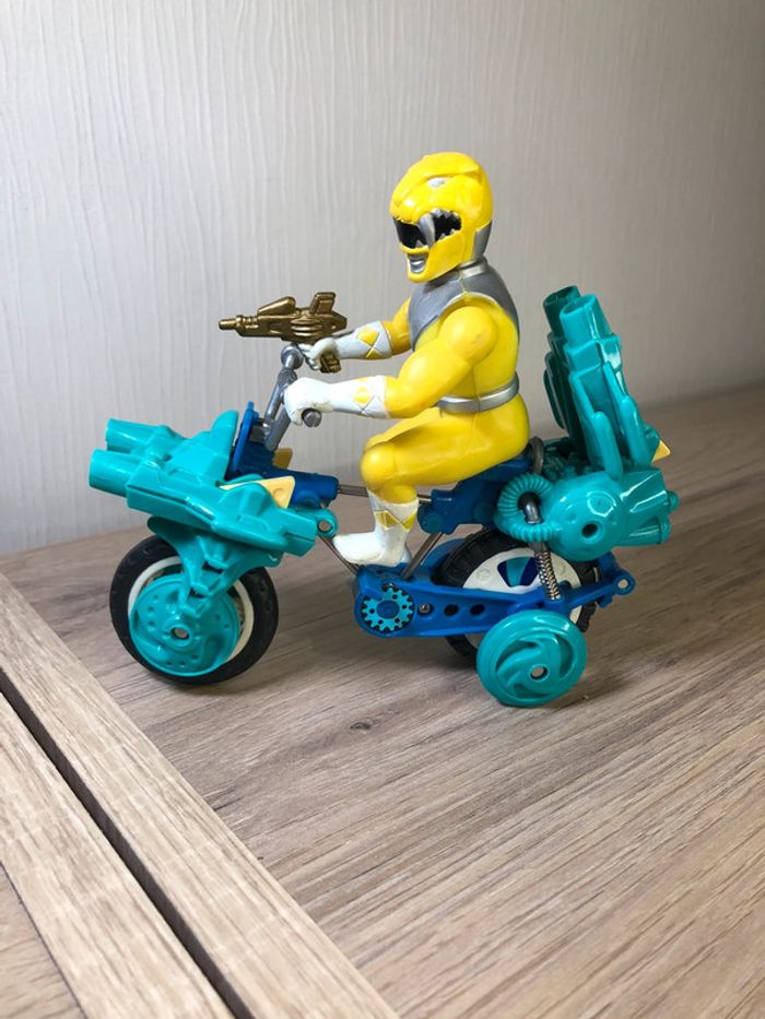 Figurine jouet moto véhicule power rangers vintage bootleg ko - photo numéro 3