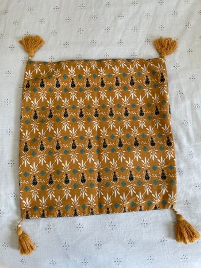 Housse de coussin décorative