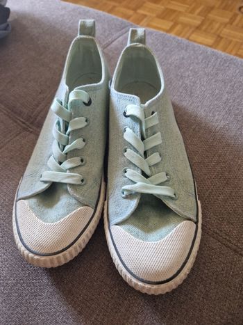 Baskets creeks excellente état