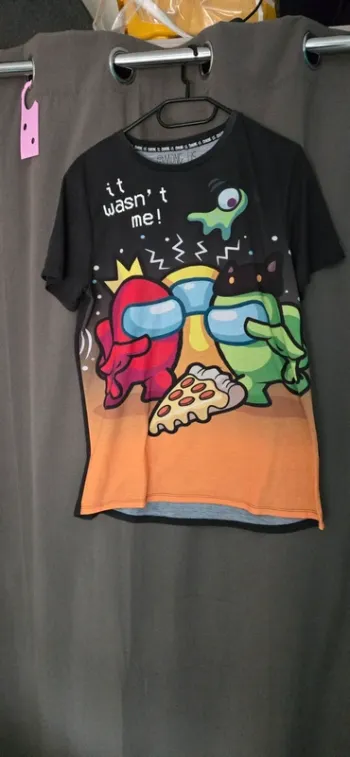 Tee shirt among us S