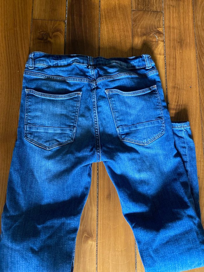 Jeans neuf - photo numéro 3
