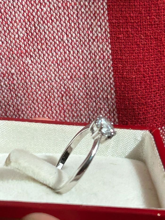 Belle bague «solitaire » en argent massif avec pierre blanche T. 49 femme TBE - photo numéro 6