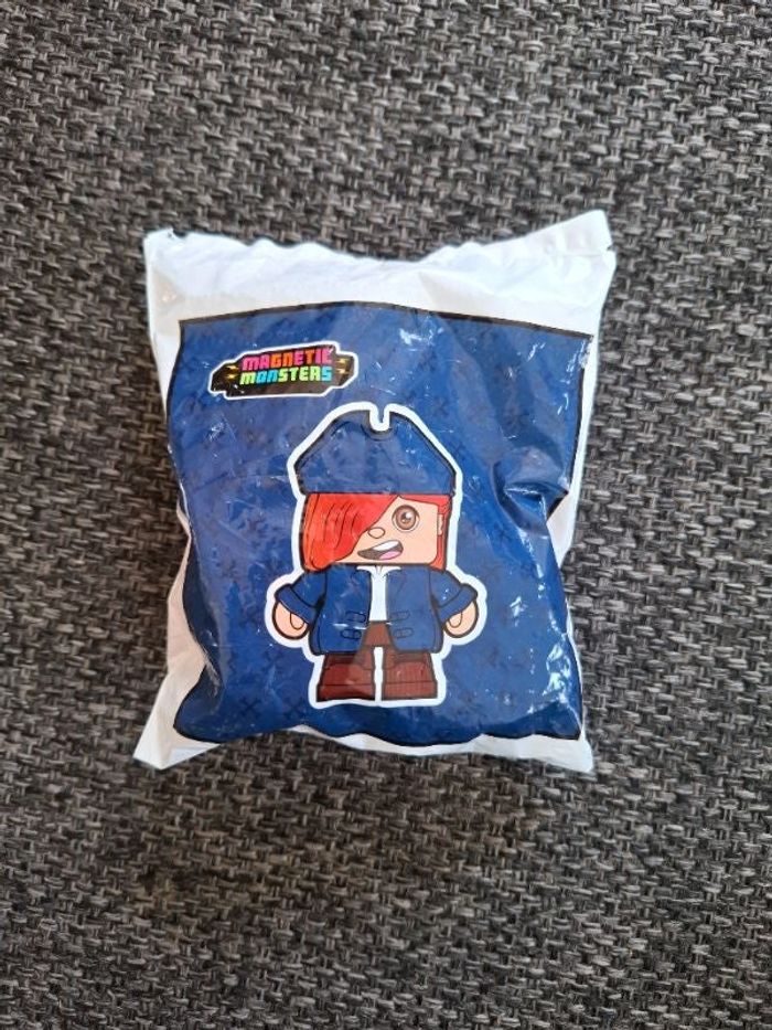 Personnage magnétique neuf sous blister