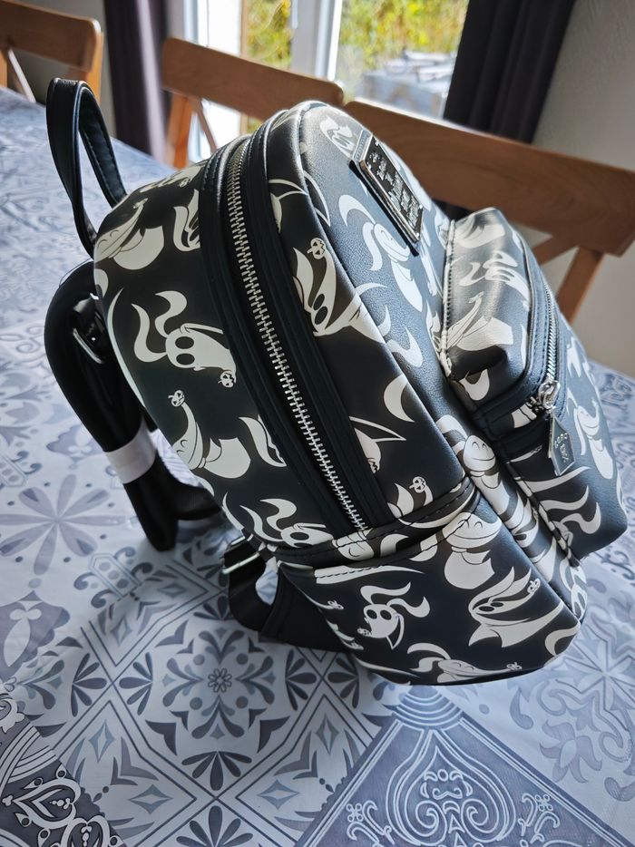 Sac Loungefly Zéro (l'étrange Noël de Mr Jack) Disney - photo numéro 3