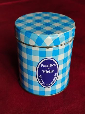 Ancienne boite de pastilles de vichy vide pour collectionneur (n°4)