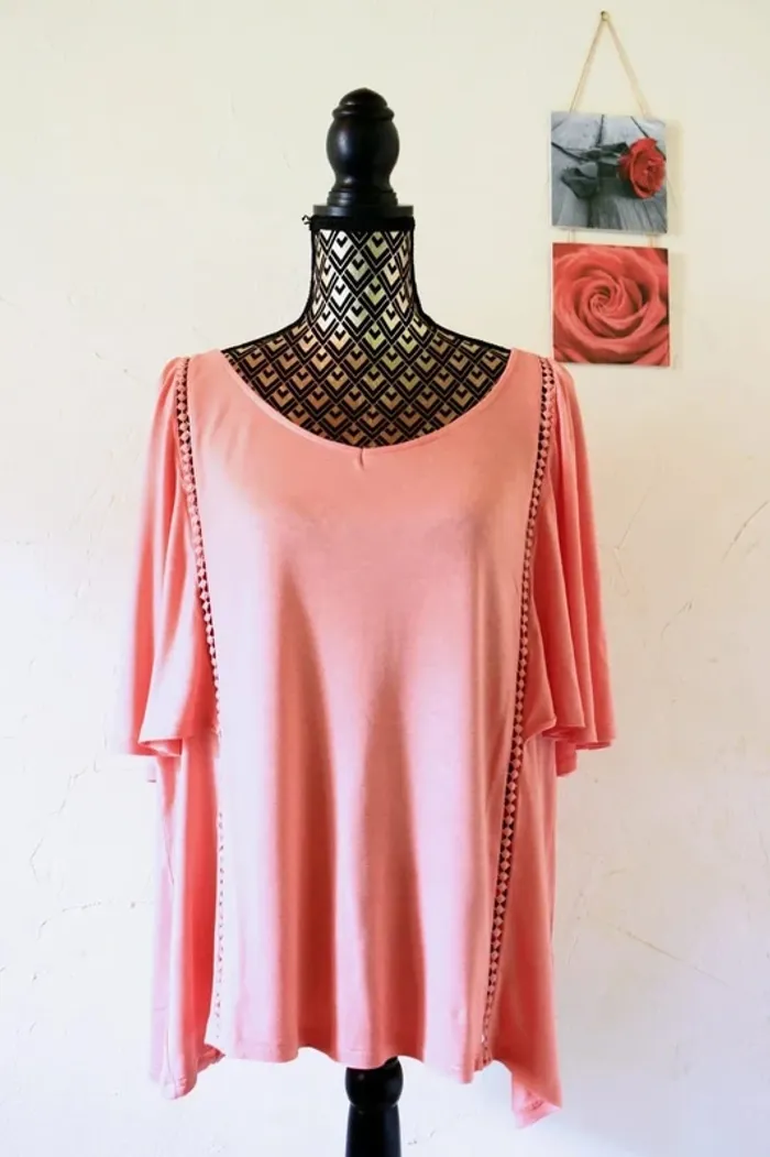 🌸T-shirt manches chauve-souris, Blancheporte, taille 42/44