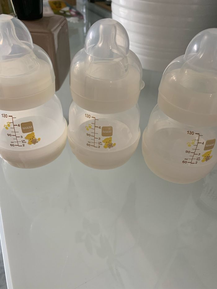 Lot 3 biberons Mam