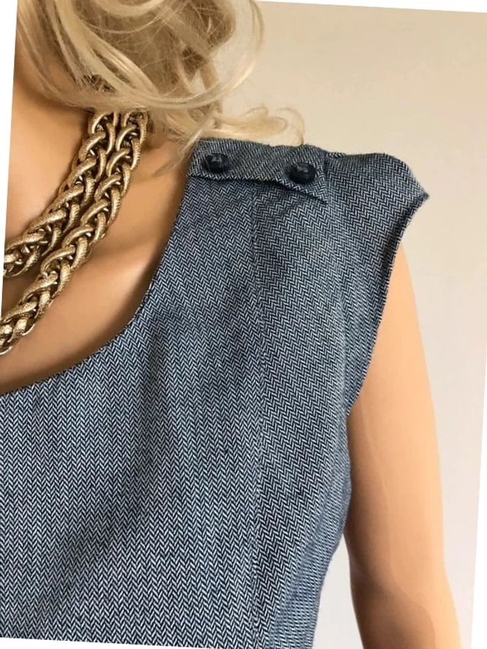 Robe bleue à manches courtes Lola Espeleta taille M jamais portée - photo numéro 6