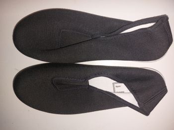 chaussons rythmique noir et blanc 39