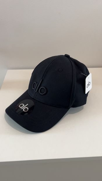 Casquette alo noir neuve taille unique 