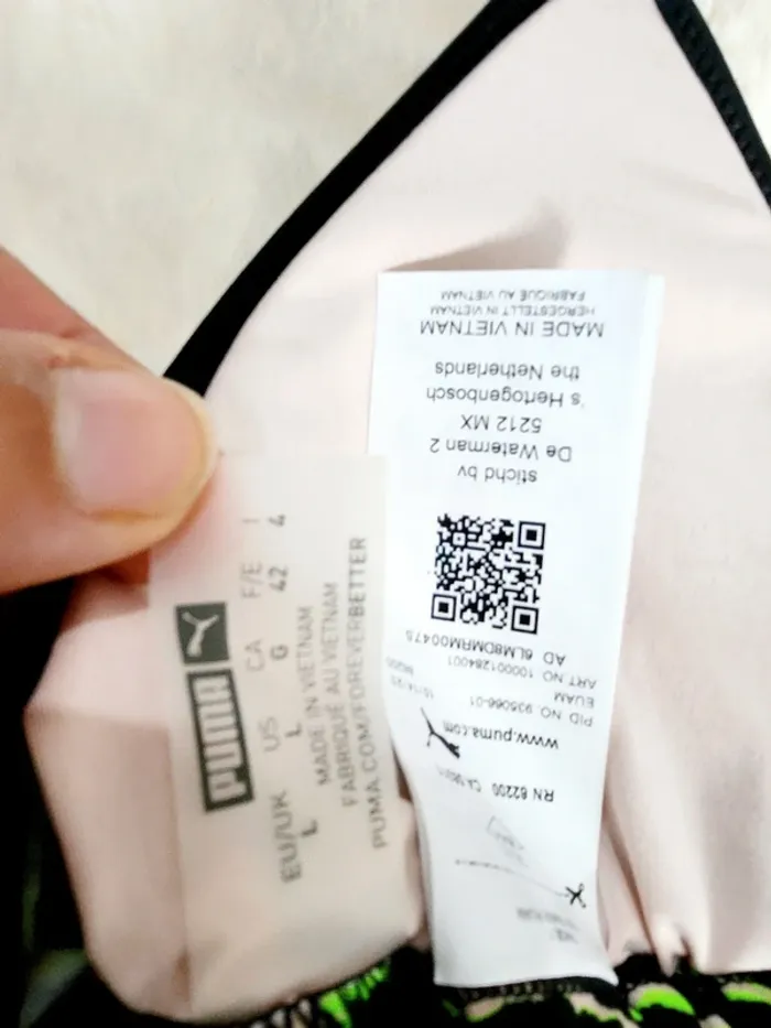 Haut de maillot PUMA Triangle Top – Taille L – Neuf avec étiquette - photo numéro 3