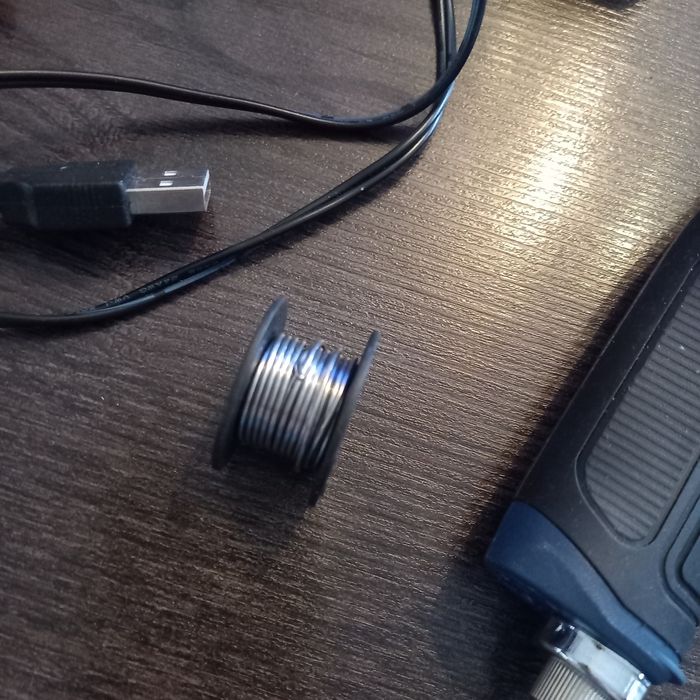 Fer à souder pour petite soudure rechargeable - photo numéro 4