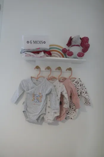 Lot bodies hiver fille 6 mois