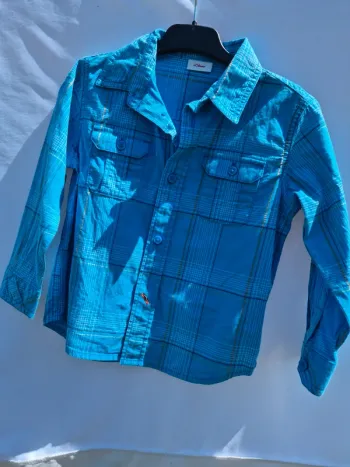 Chemise bleue a carreaux