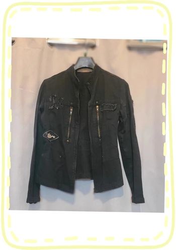 Blouson noir
