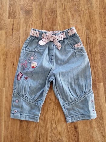 Pantalon taille 6mois en très bon état
