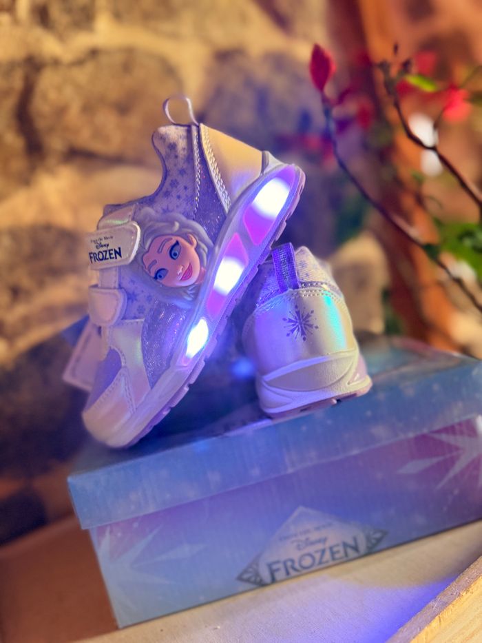 Basket reine des neiges lumineuse - photo numéro 2