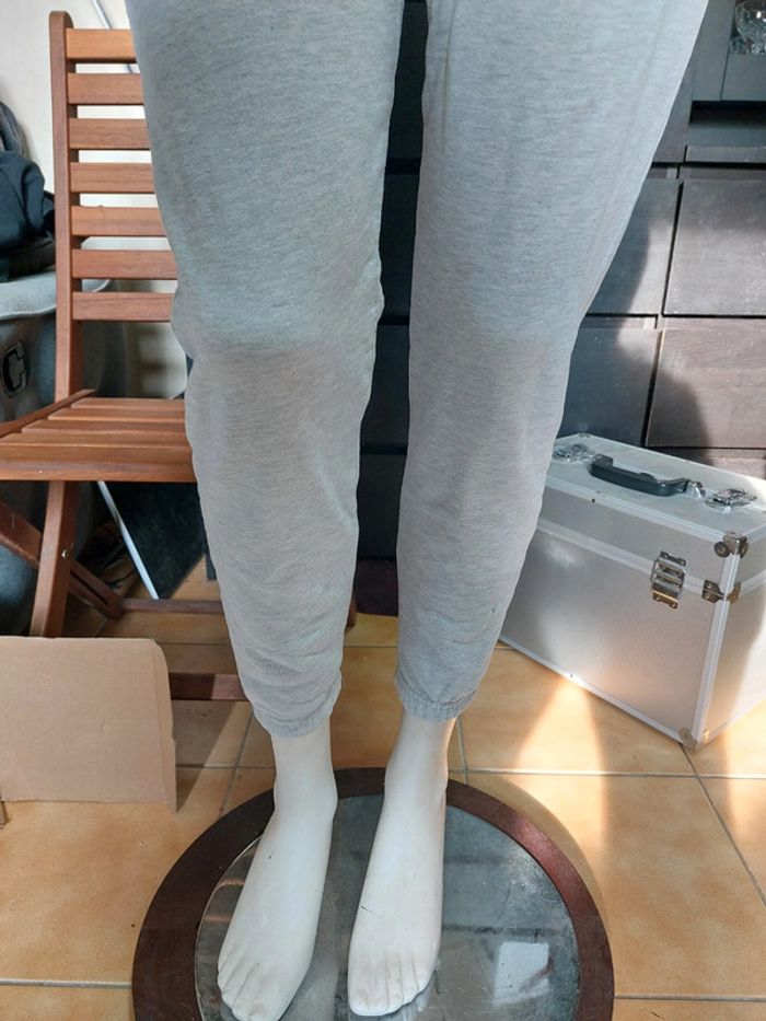 Jogging de sport - photo numéro 3